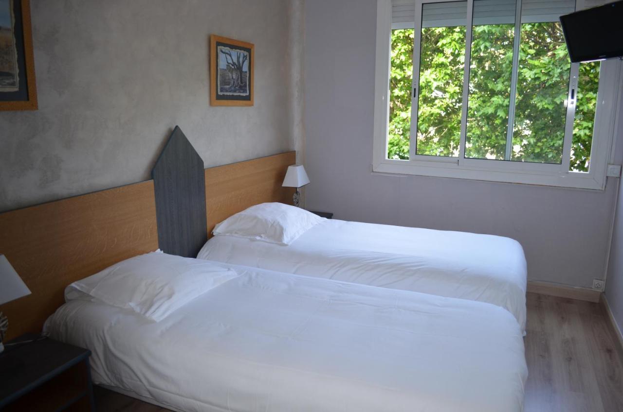 Regina Hotel 2*